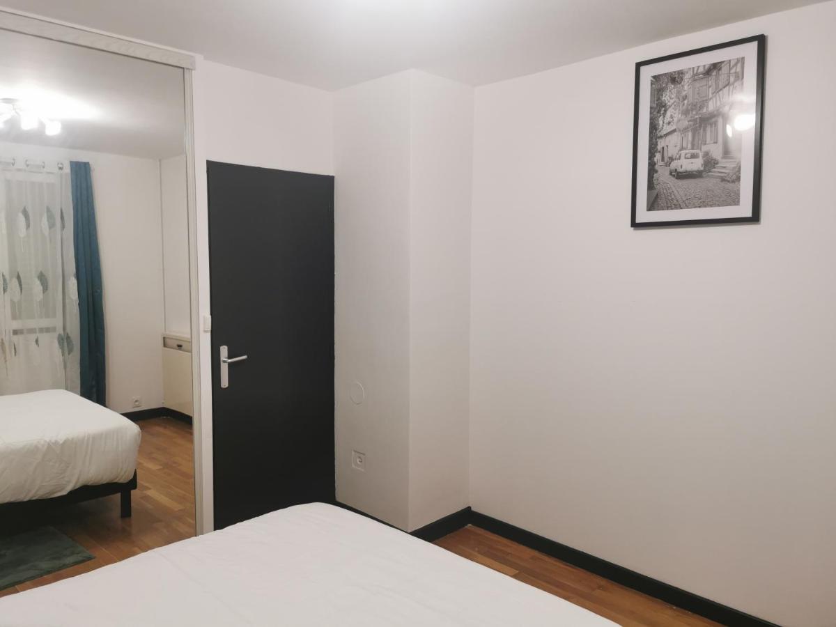 Appartement Meubles A Villeurbanne Lyon Exterior foto